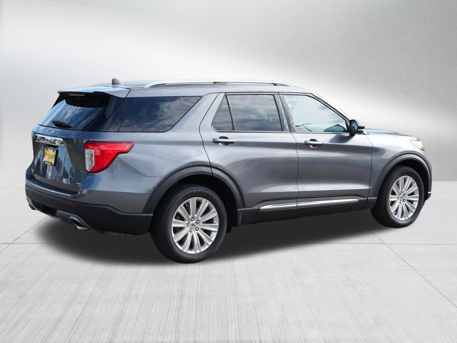 Certified 2021 Ford Explorer Limited w/ Hybrid Equipment Group 310A AWD/4WD image 7