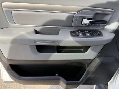 Used 2018 RAM 1500 Big Horn image 8