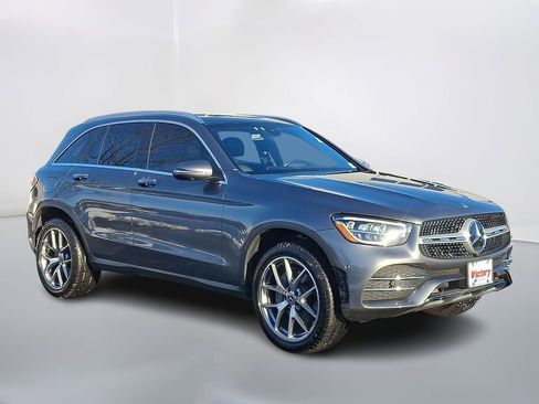 Used 2021 Mercedes-Benz GLC 300 4MATIC image 1