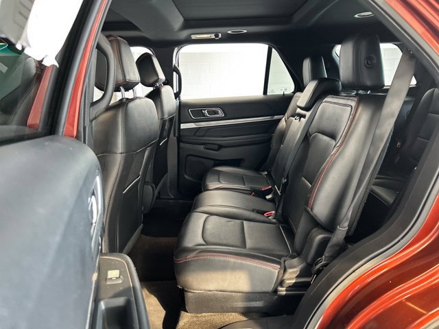 Used 2016 Ford Explorer Sport w/ Equipment Group 401A AWD/4WD image 19