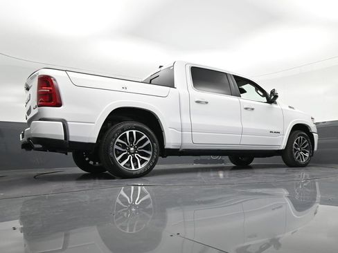 Used 2025 RAM 1500 Limited AWD/4WD image 24