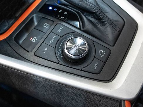 Certified 2024 Toyota RAV4 Adventure AWD/4WD image 24