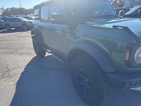 Used 2022 Ford Bronco Wildtrak image 4