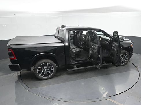 Used 2019 RAM 1500 Laramie AWD/4WD image 40