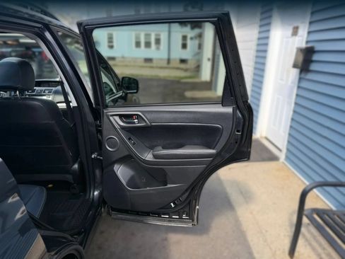 Used 2016 Subaru Forester 2.0XT Touring AWD/4WD image 37