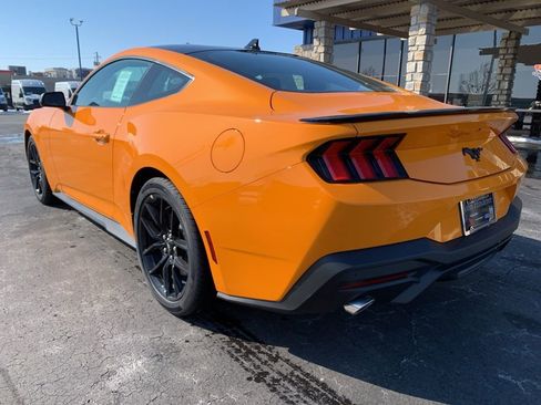 New 2026 Ford Mustang Coupe image 5