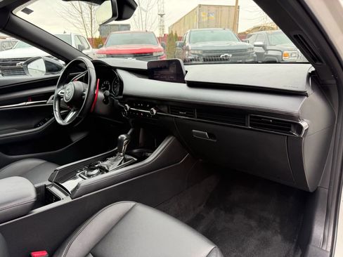 Used 2023 MAZDA MAZDA3 AWD 2.5 Turbo Hatchback image 19