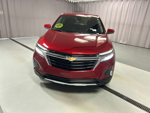 Used 2024 Chevrolet Equinox LT w/ LPO, Cargo Package image 2