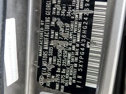 Used 2017 Kia Sorento LX w/ LX Convenience Package image 26