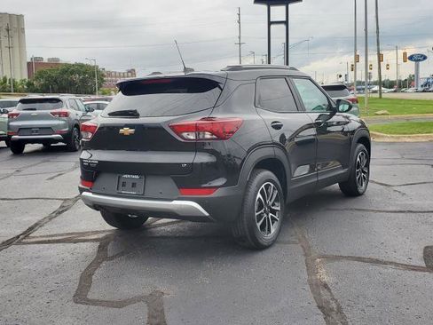 New 2026 Chevrolet TrailBlazer LT w/ Convenience Package image 2