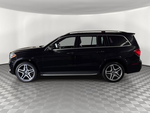Used 2019 Mercedes-Benz GLS 550 4MATIC image 2