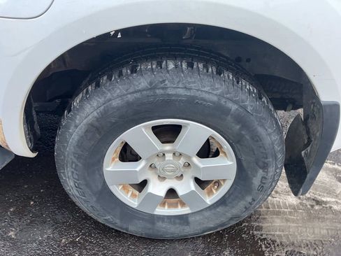 Used 2005 Nissan Frontier NISMO RWD image 14
