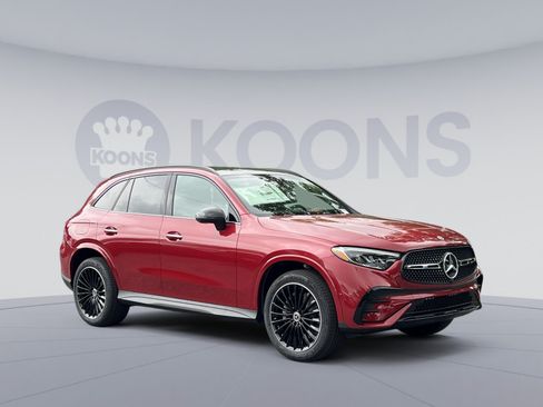 New 2026 Mercedes-Benz GLC 300 4MATIC image 2