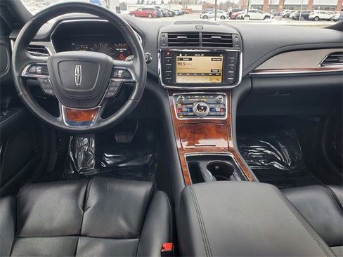Used 2017 Lincoln Continental Reserve w/ Technology Package image 29