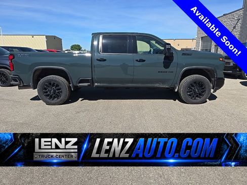 Used 2026 Chevrolet Silverado 2500 LTZ w/ Trail Boss Package AWD/4WD image 1