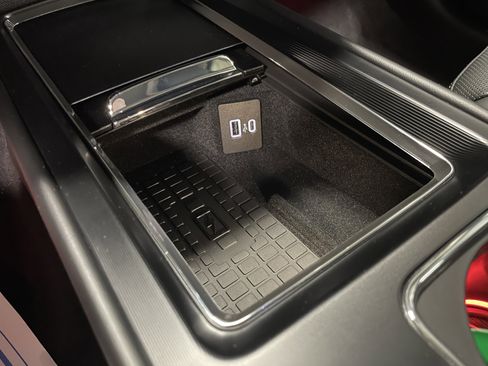 New 2025 Lincoln Corsair Reserve w/ Equipment Group 202A image 14