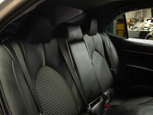 Used 2023 Toyota Camry SE w/ Convenience Package FWD image 16