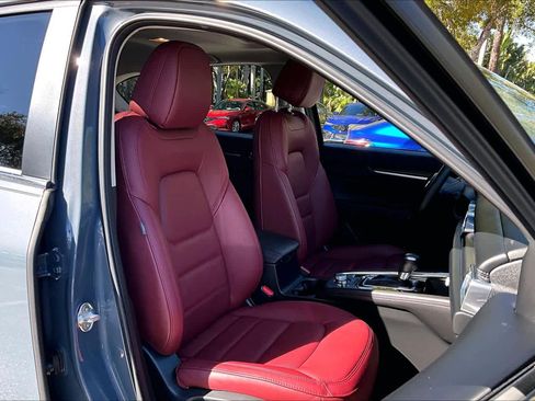 Used 2021 MAZDA CX-5 Carbon Edition image 9