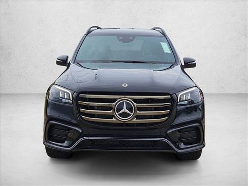 New 2026 Mercedes-Benz GLS 450 4MATIC image 2