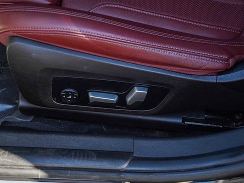 Certified 2023 BMW 330i Sedan w/ Driving Assistance Package image 40