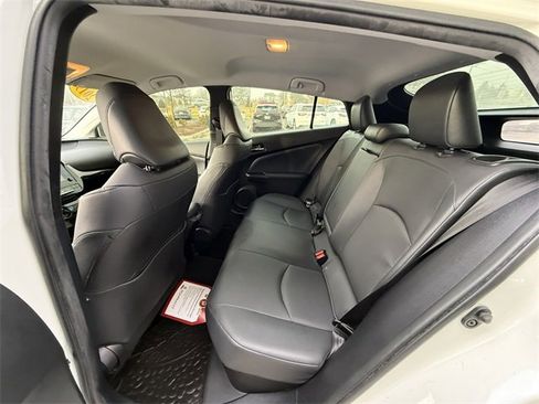 Used 2019 Toyota Prius XLE w/ Advanced Technology Package image 6