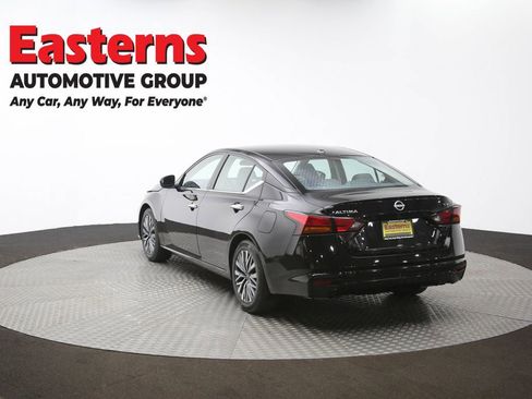 Used 2024 Nissan Altima 2.5 SV image 64