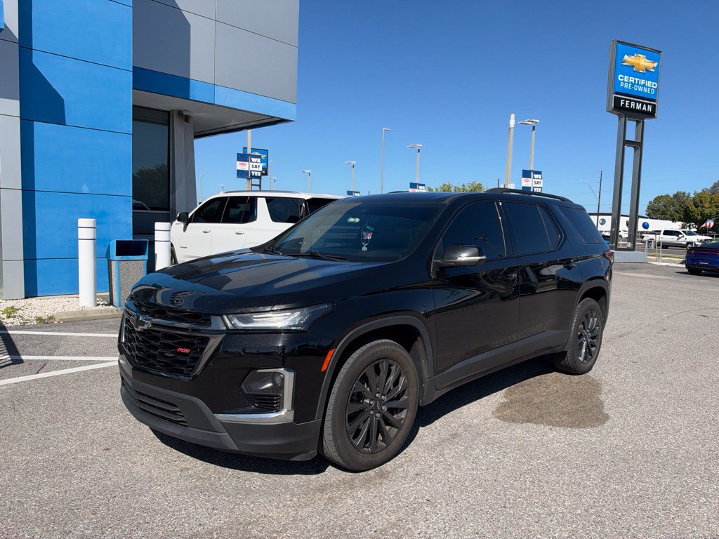 Used 2023 Chevrolet Traverse RS w/ LPO, Floor Liner Package AWD/4WD image 1