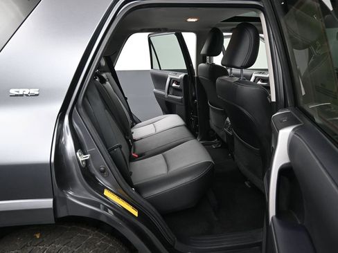 Certified 2022 Toyota 4Runner SR5 Premium image 32