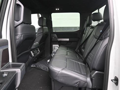 New 2026 Ford F350 Platinum w/ FX4 Off-Road Package AWD/4WD image 27