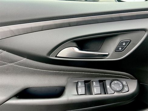 New 2026 Buick Envista Sport Touring w/ Studio Series image 20