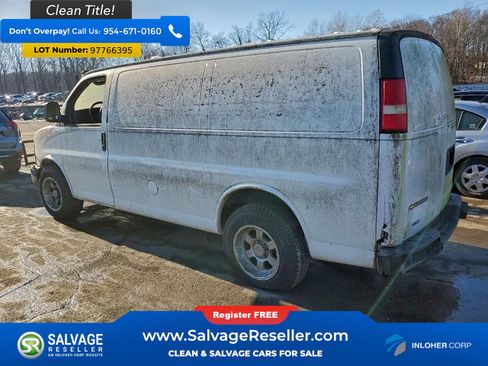 Used 2009 Chevrolet Express 1500 image 3