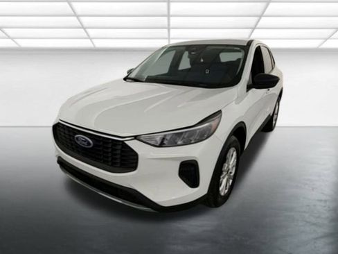 Used 2023 Ford Escape Active w/ Tech Pack #1 image 2