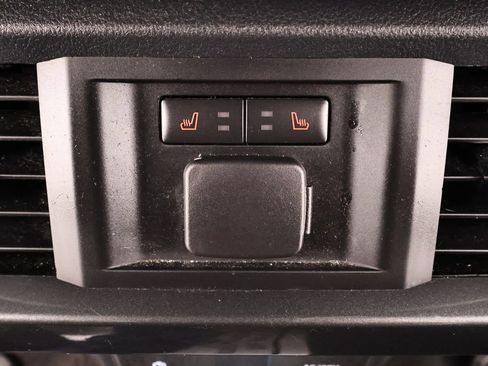 Used 2022 Ford F150 Lariat w/ Equipment Group 502A High AWD/4WD image 16