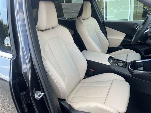 Used 2026 BMW X3 xDrive30 w/ Premium Package image 37