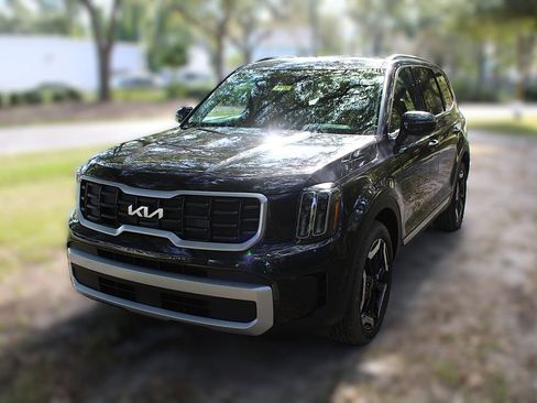 New 2025 Kia Telluride S image 18