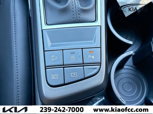 New 2026 Kia Sportage EX FWD image 28