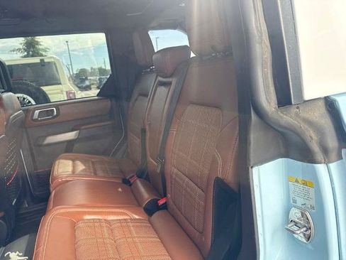 Certified 2023 Ford Bronco Heritage Edition AWD/4WD image 27