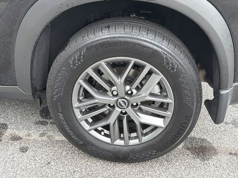 Certified 2025 Nissan Rogue S FWD image 32
