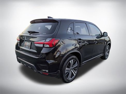 Used 2023 Mitsubishi Outlander Sport ES image 4