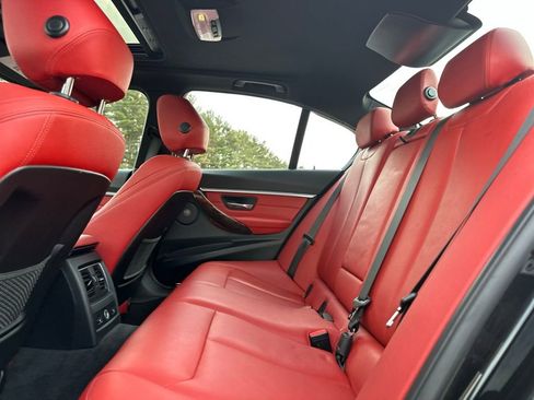 Used 2017 BMW 340i xDrive Sedan image 19