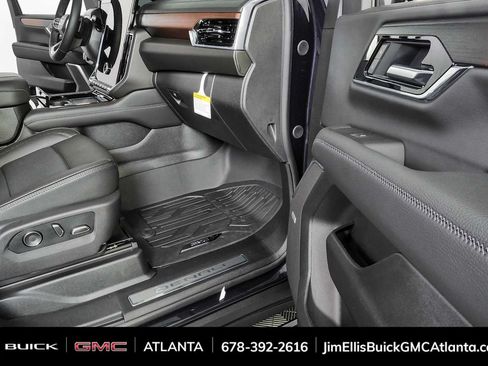 New 2026 GMC Yukon Denali w/ Denali Reserve Package AWD/4WD image 26