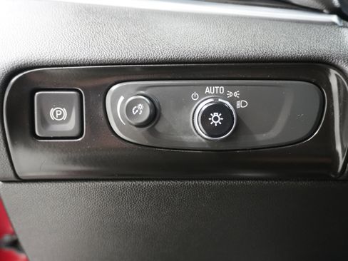 Used 2018 Buick Enclave Essence w/ Trailering Package image 23