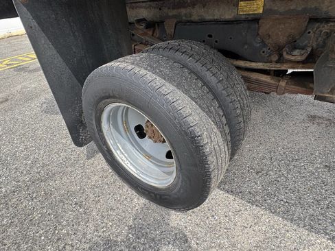 Used 2015 Ford F350 XL w/ Trailer Tow Package image 58