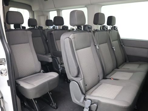 Used 2023 Ford Transit 350 XLT RWD image 19