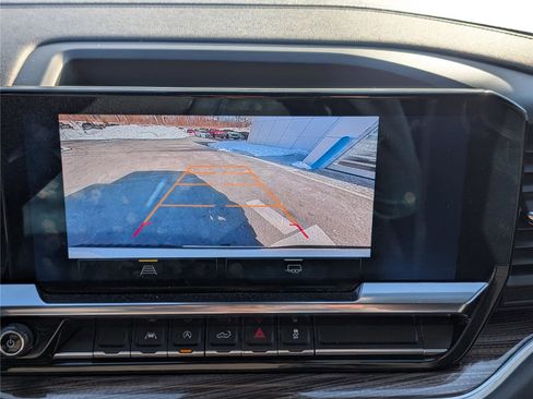 Used 2022 Chevrolet Silverado 1500 LT image 25