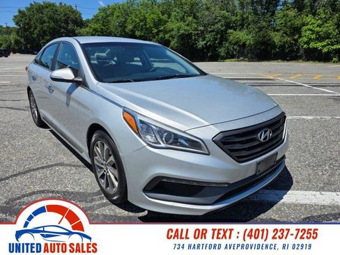 Used 2015 Hyundai Sonata Sport w/ Option Group 03 FWD image 7