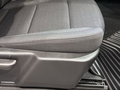 New 2026 GMC Sierra 1500 Pro image 13