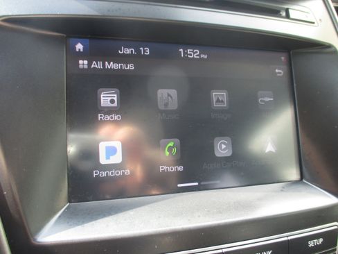 Used 2018 Hyundai Santa Fe SE w/ SE Premium Package 02 image 19