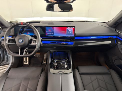 Used 2024 BMW i5 M60 w/ Premium Package AWD/4WD image 16