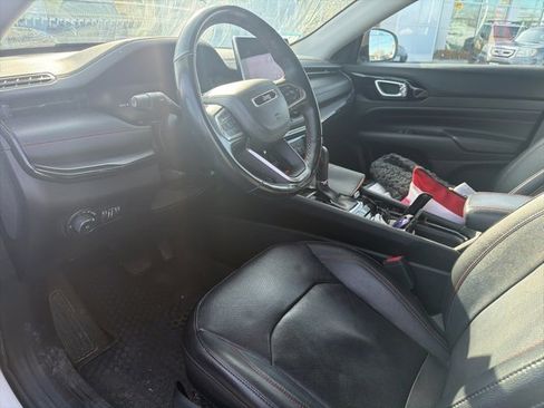 Used 2022 Jeep Compass Trailhawk w/ Trailhawk Elite Group image 5